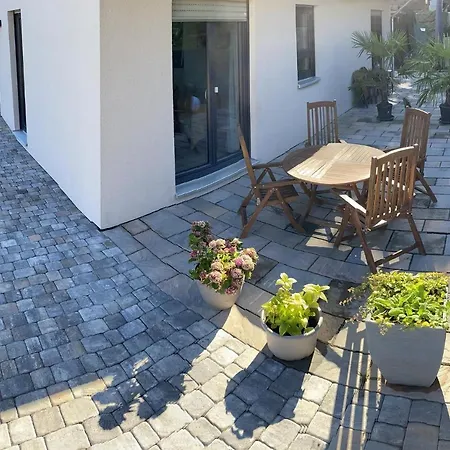 Micha's Stadtblick شقة